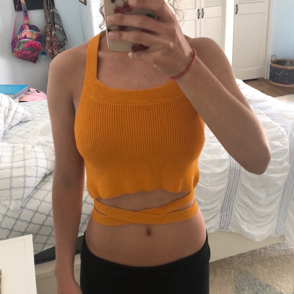 Aritzia tie tank top